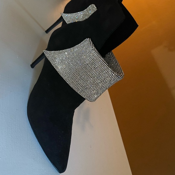 Black and crystal size 9 heals - Picture 5 of 5